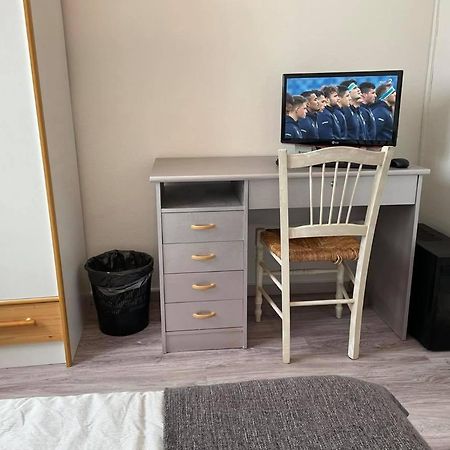 Chambre Chez L'Habitant Pres De Bordeaux Cenon Bagian luar foto